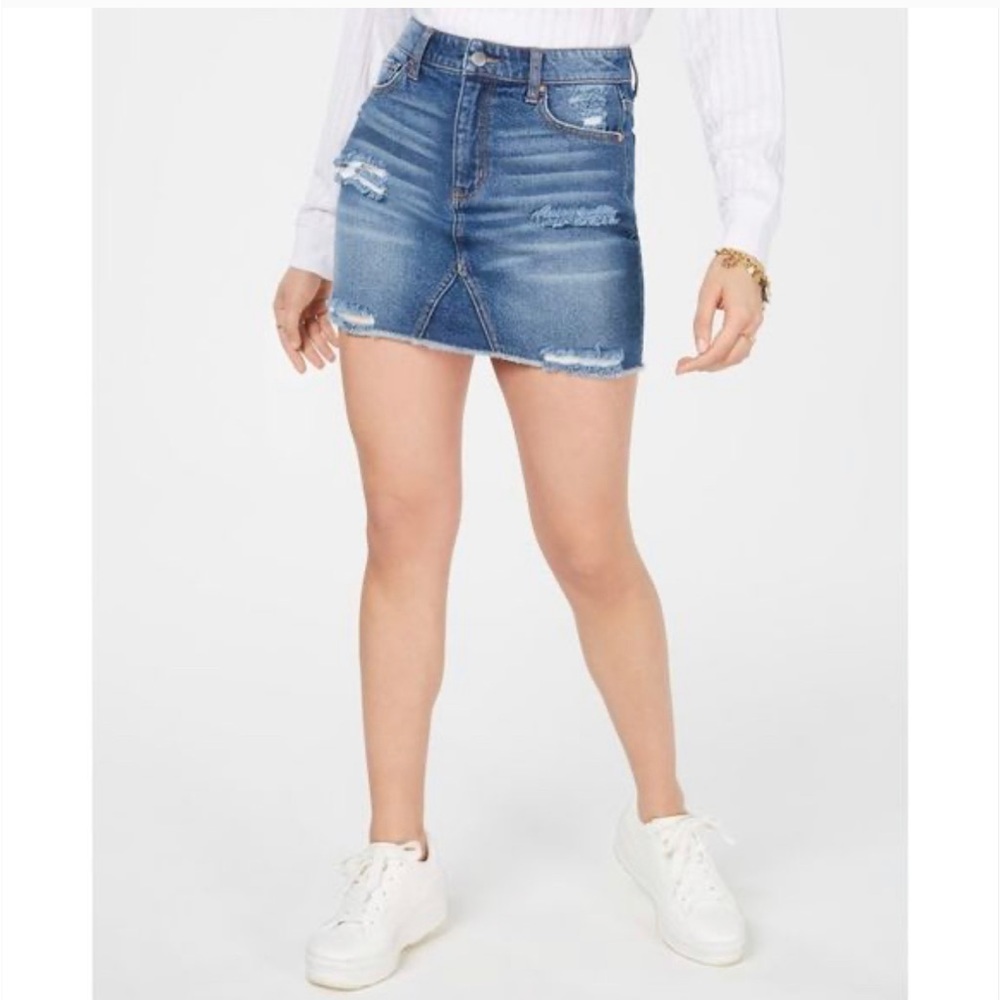 🆕Tinseltown, Denim Destructed Skirt, Size 5